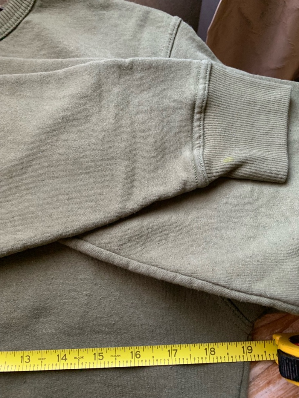 Champion Unisex Olive Green Powerblend Crewneck Sweatshirt - Size S - Picture 5 of 11